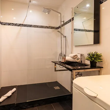 公寓 Massenet View Ap4168 Nice, By Riviera Homes 尼斯